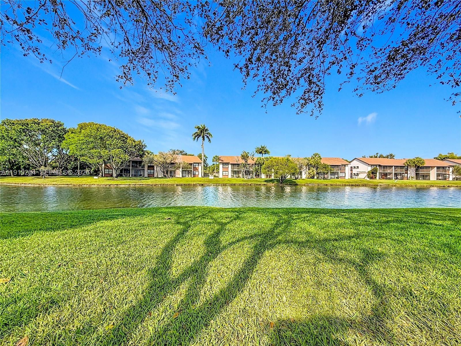 9825 NW 37TH ST, Unit 5F - 1