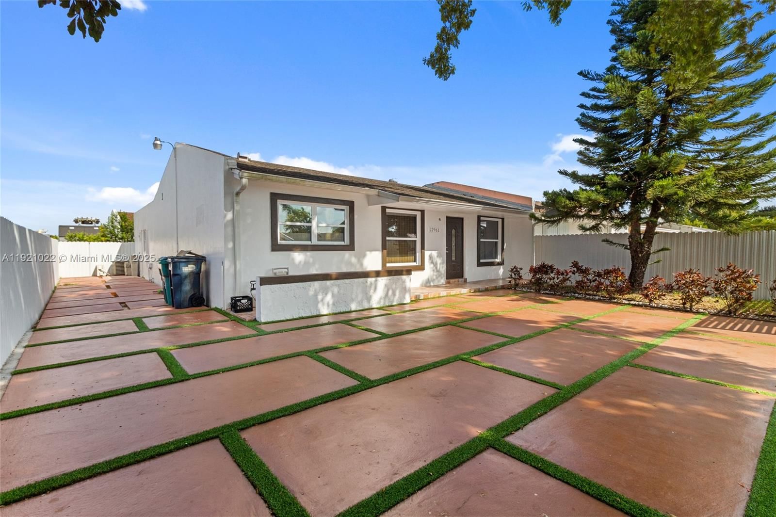 12961 SW 50th Ln - 1