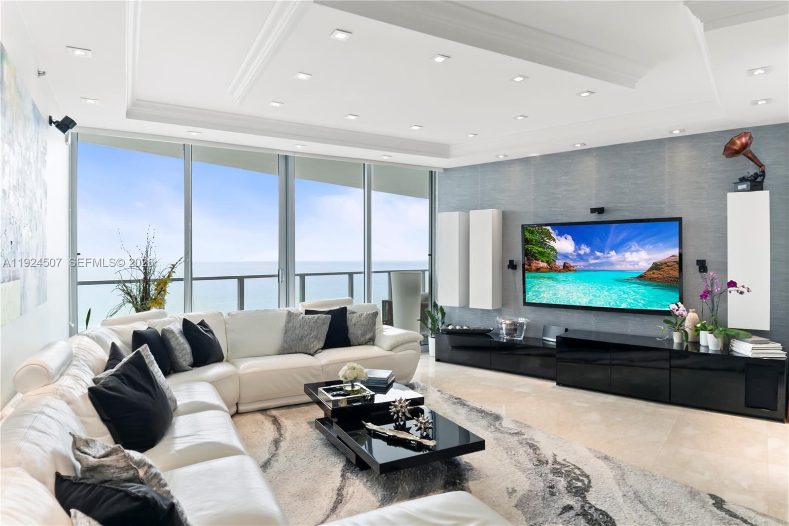 3101 S OCEAN DR, Unit 2907 - 1