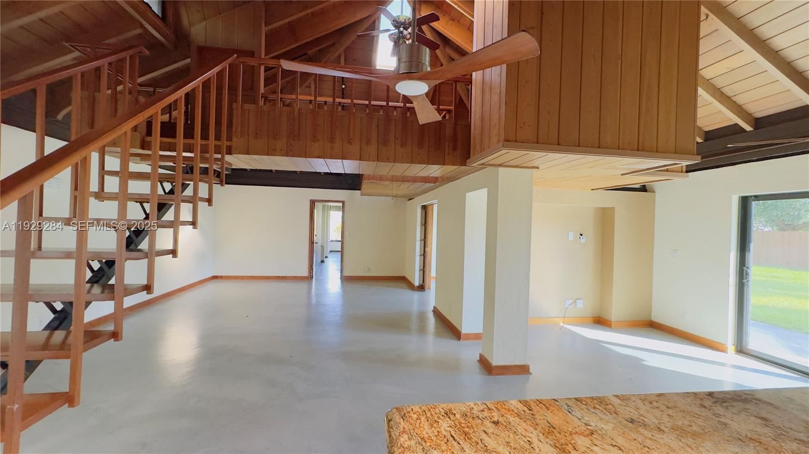 18350 SW 214th St - 1