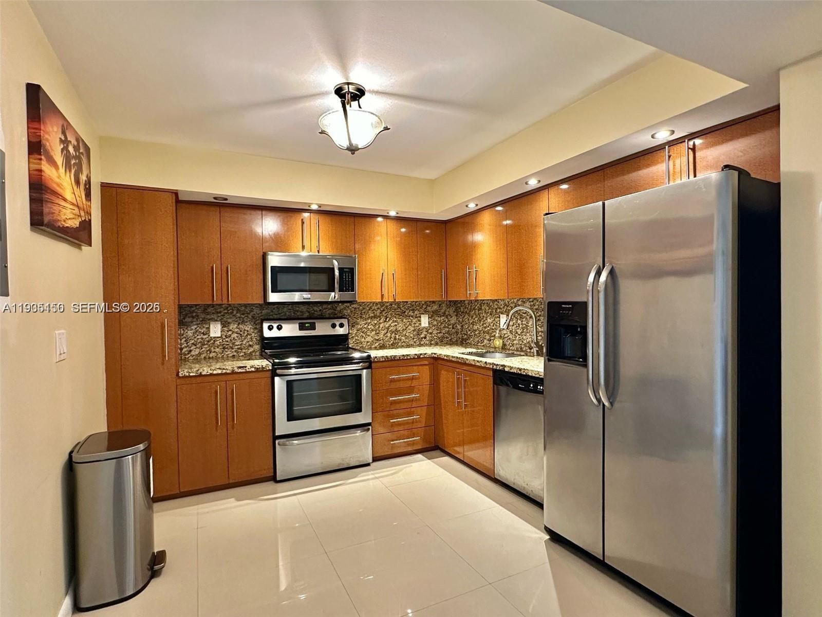 2401 S OCEAN DR, Unit 707 - 1