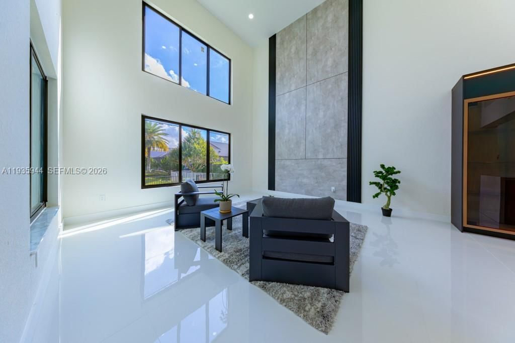 4547 SW 186TH WAY - 1