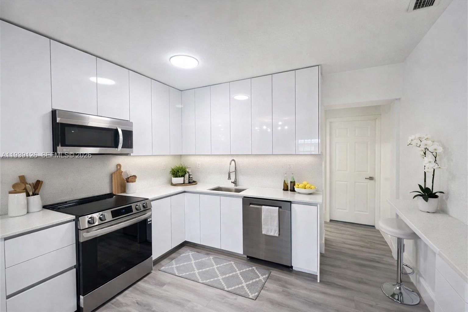 19122 NW 36TH AVE - 1