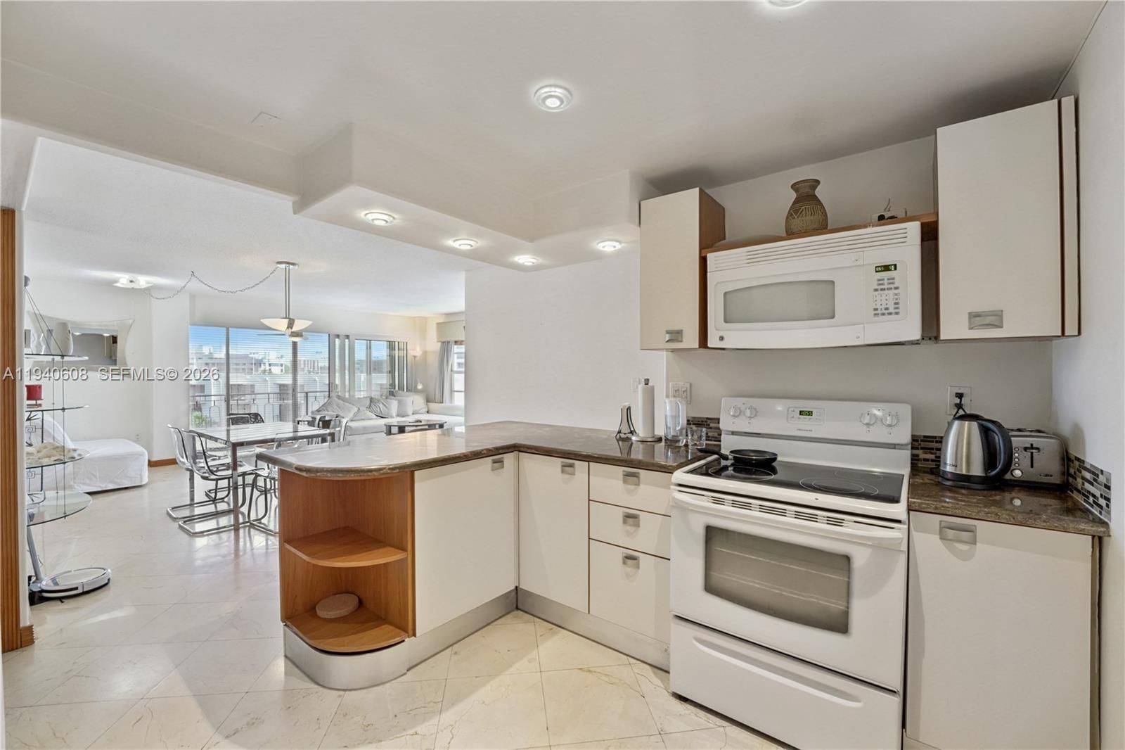 11111 Biscayne Blvd, Unit 4H - 1