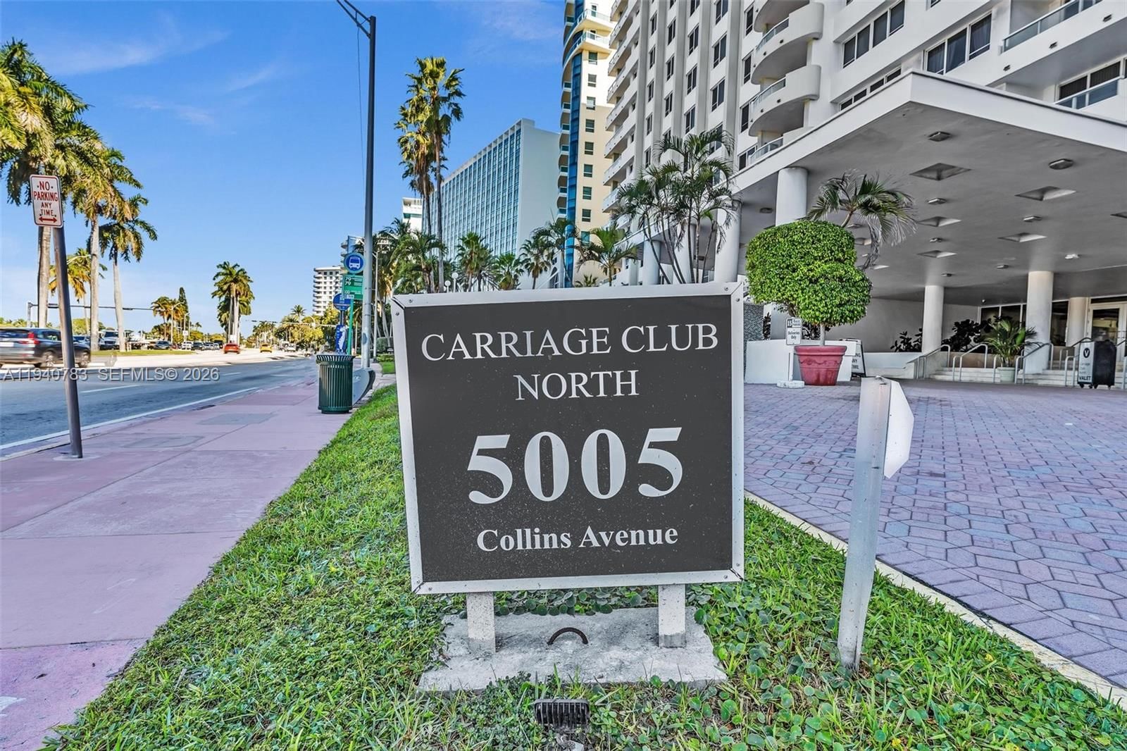 5005 COLLINS AVE, Unit 824 - 1