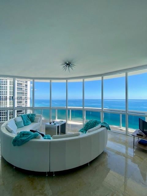 18101 COLLINS AVE, Unit 3909 - 1
