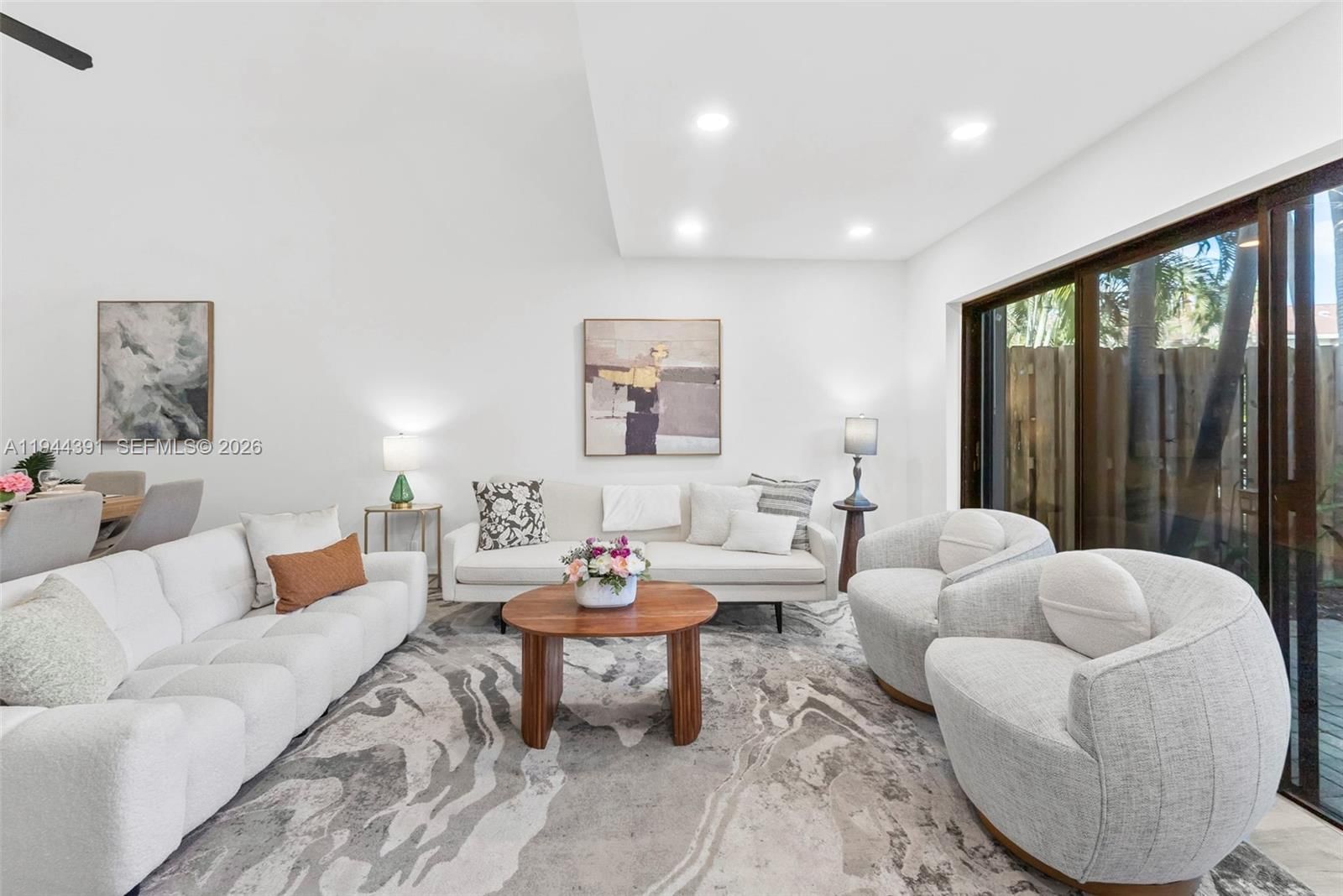 311 CITY VIEW DR - 1