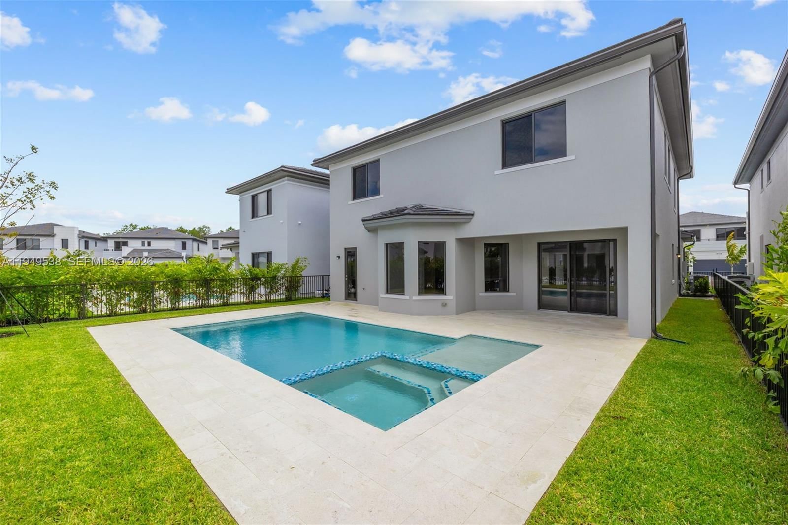 19670 NW 14TH CT, Unit 19670 - 1