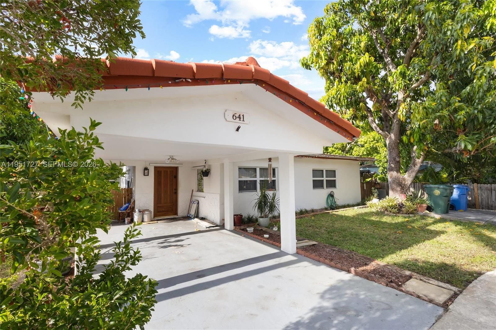 641 NE 56TH CT - 1