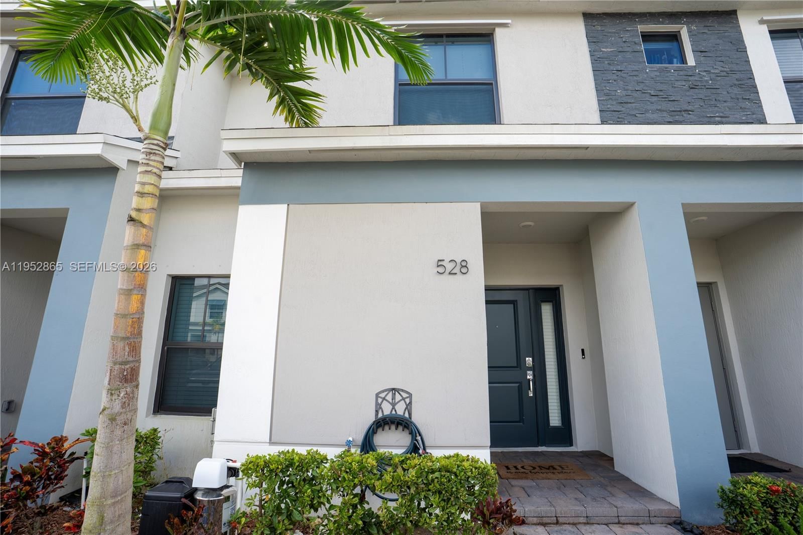 528 NE-1 DR - 1
