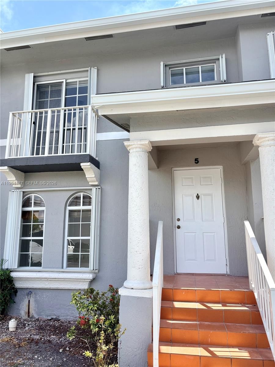 5200 NW 109th Ave, Unit 5 - 1