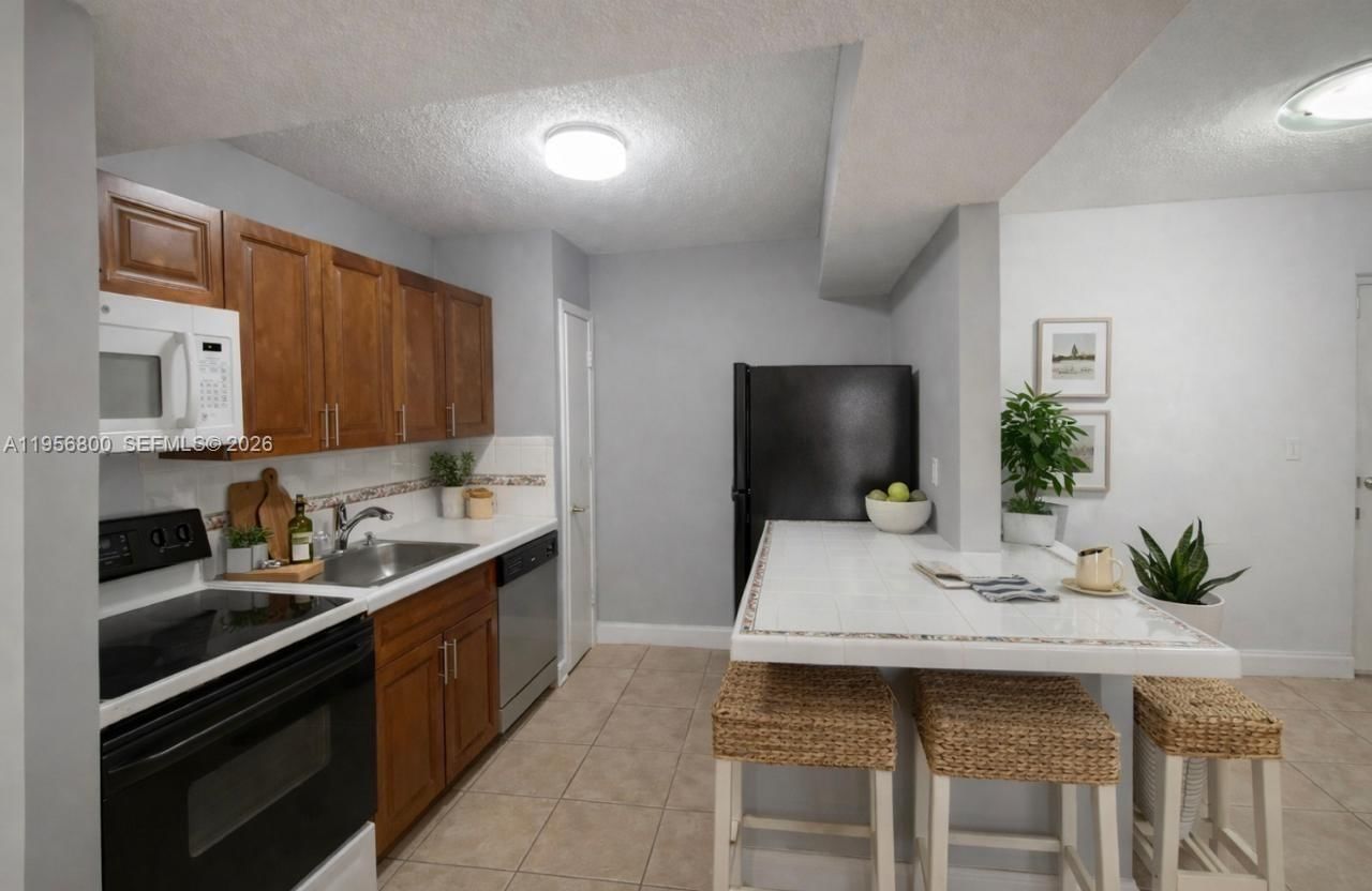 850 SW 129th Pl, Unit 103 - 1