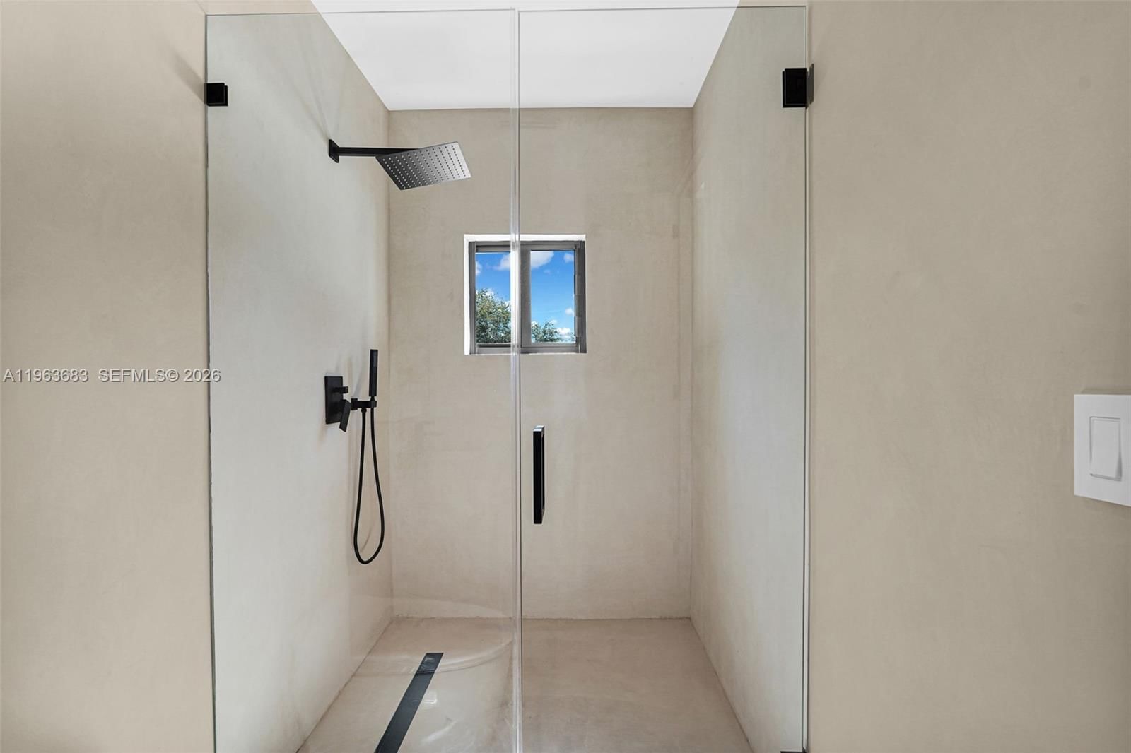 4715 N Miami Ave - 22