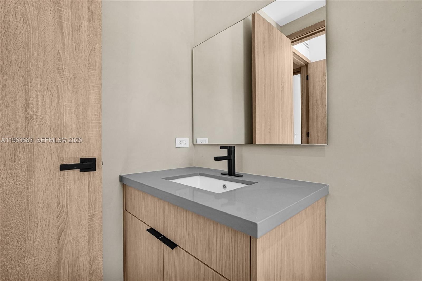 4715 N Miami Ave - 23