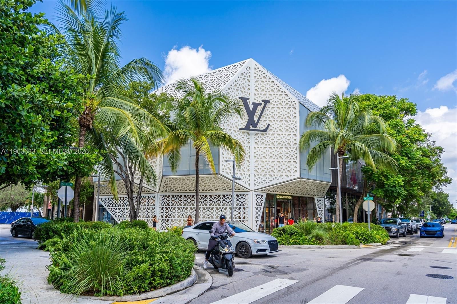 4715 N Miami Ave - 31