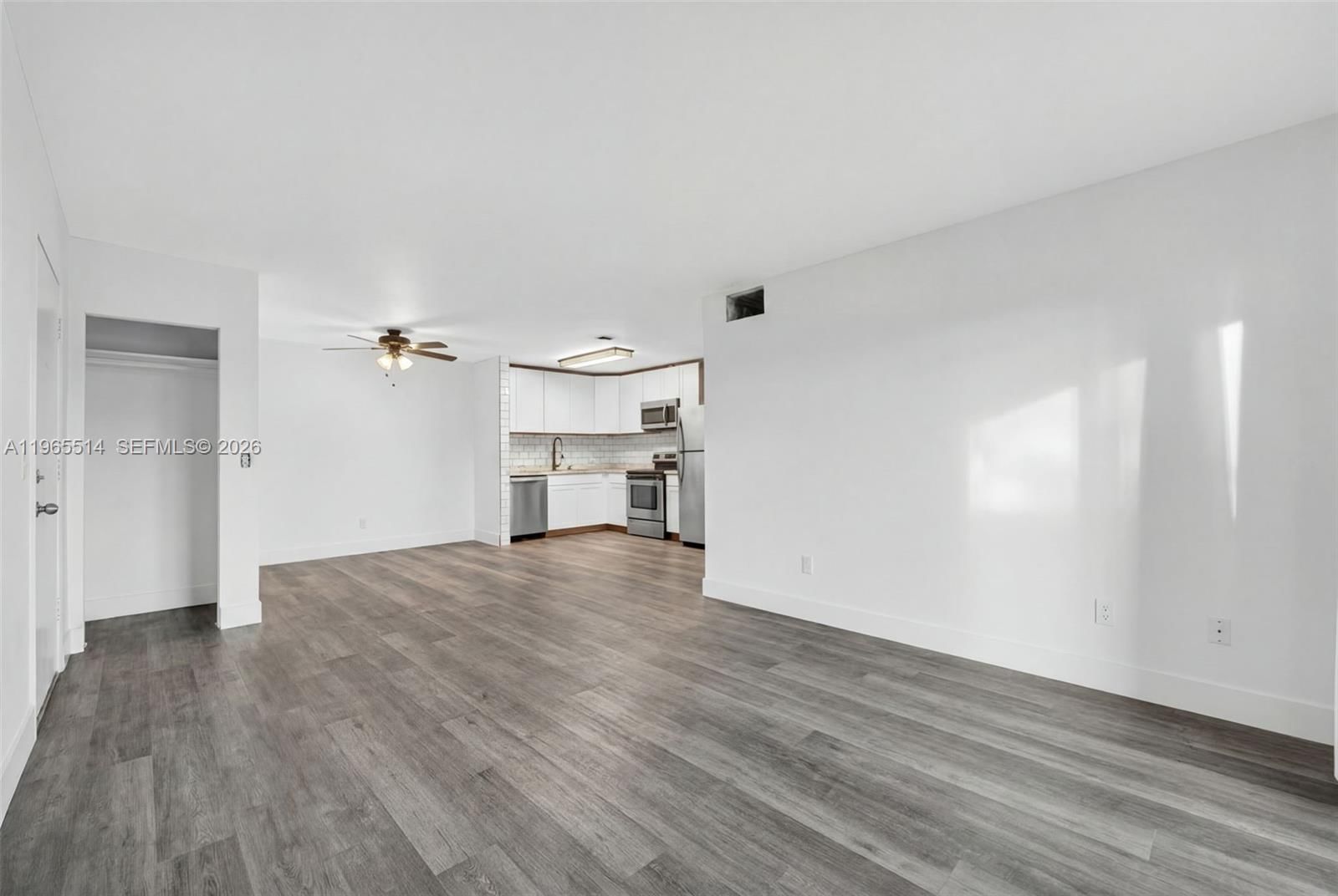 170 Cypress Club Dr, Unit 712 - 4