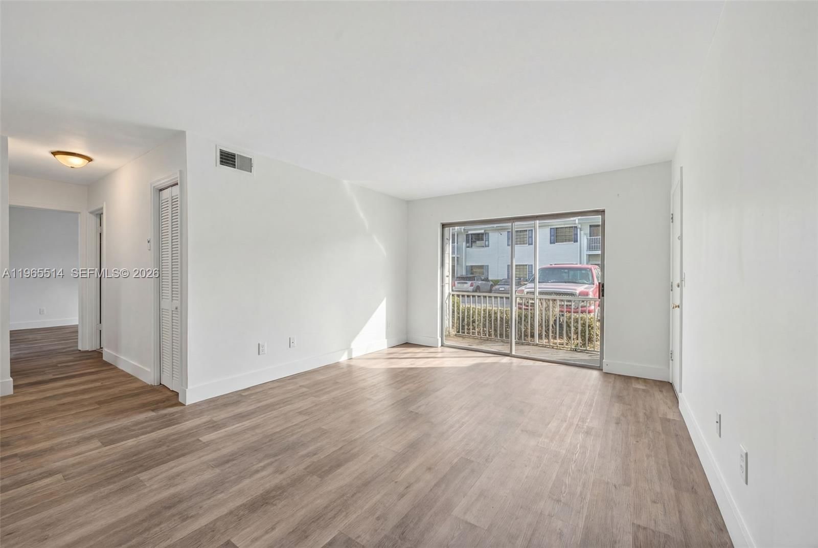 170 Cypress Club Dr, Unit 712 - 5