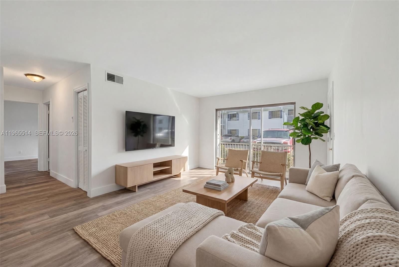 170 Cypress Club Dr, Unit 712 - 6