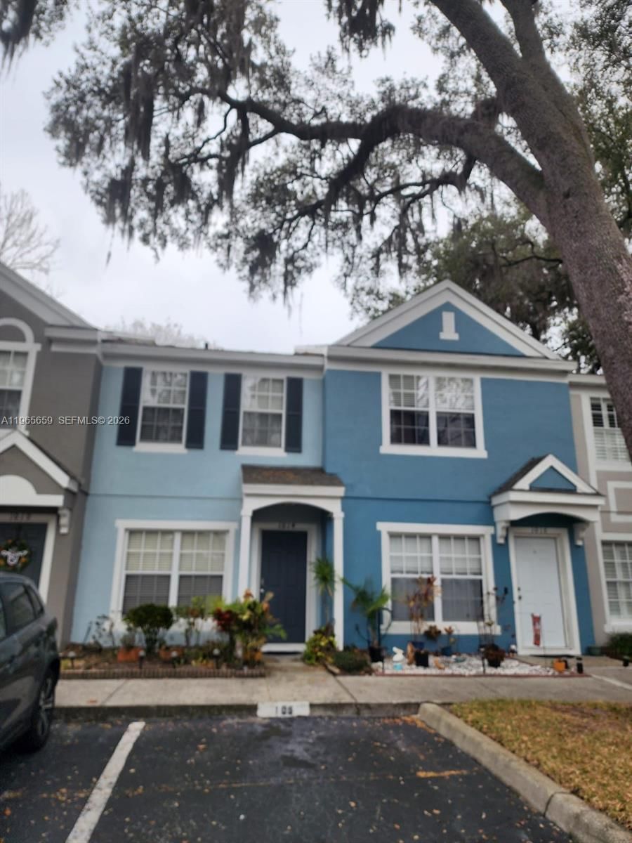 1014 VINELAND PL - 1