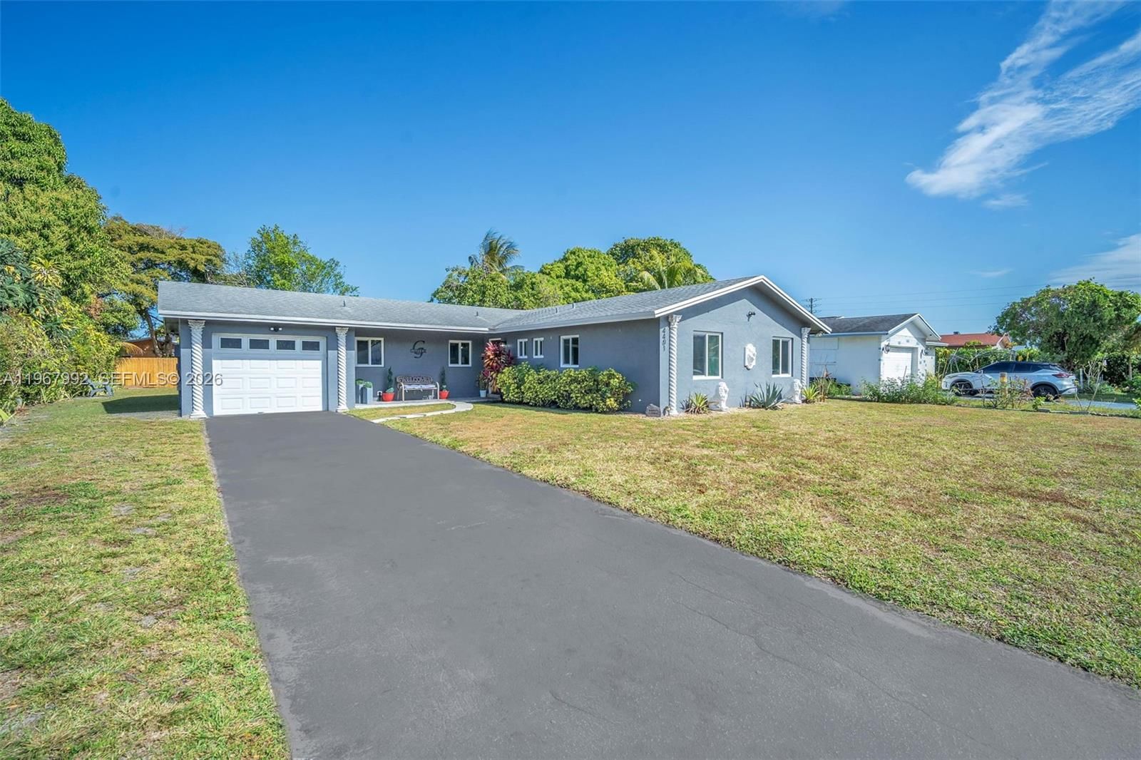 4401 NW 14TH ST - 1