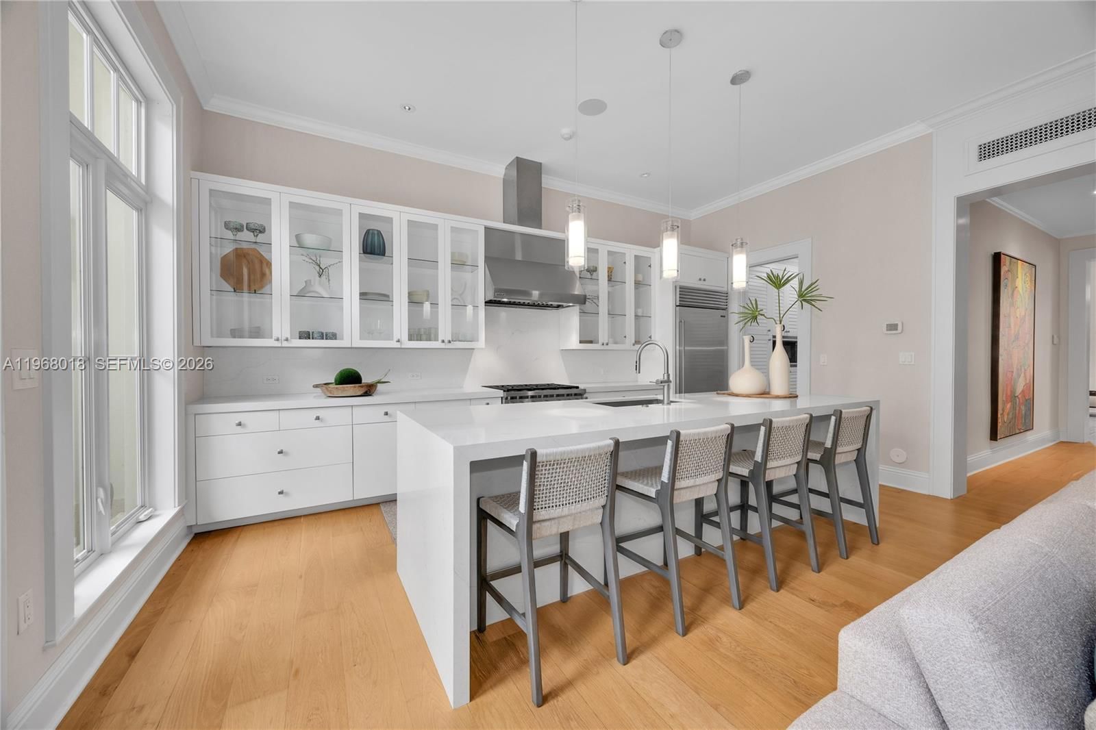 639 ALMERIA AVE - 15