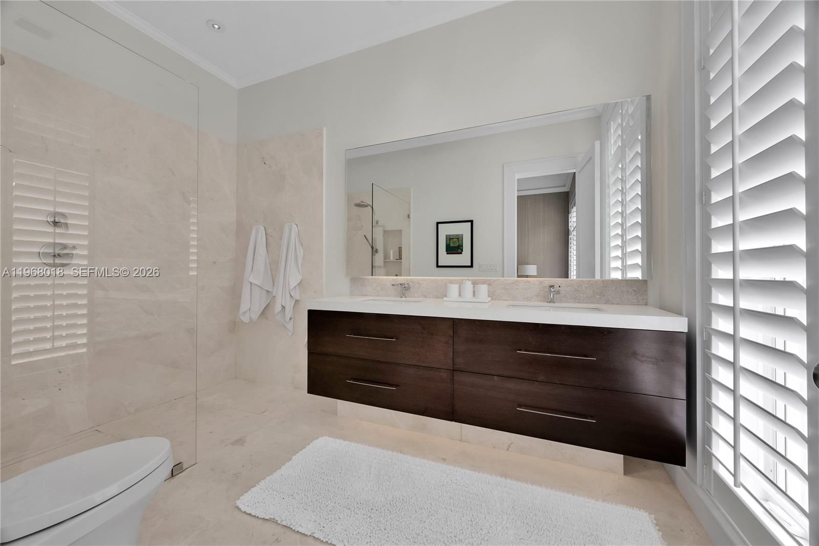 639 ALMERIA AVE - 27