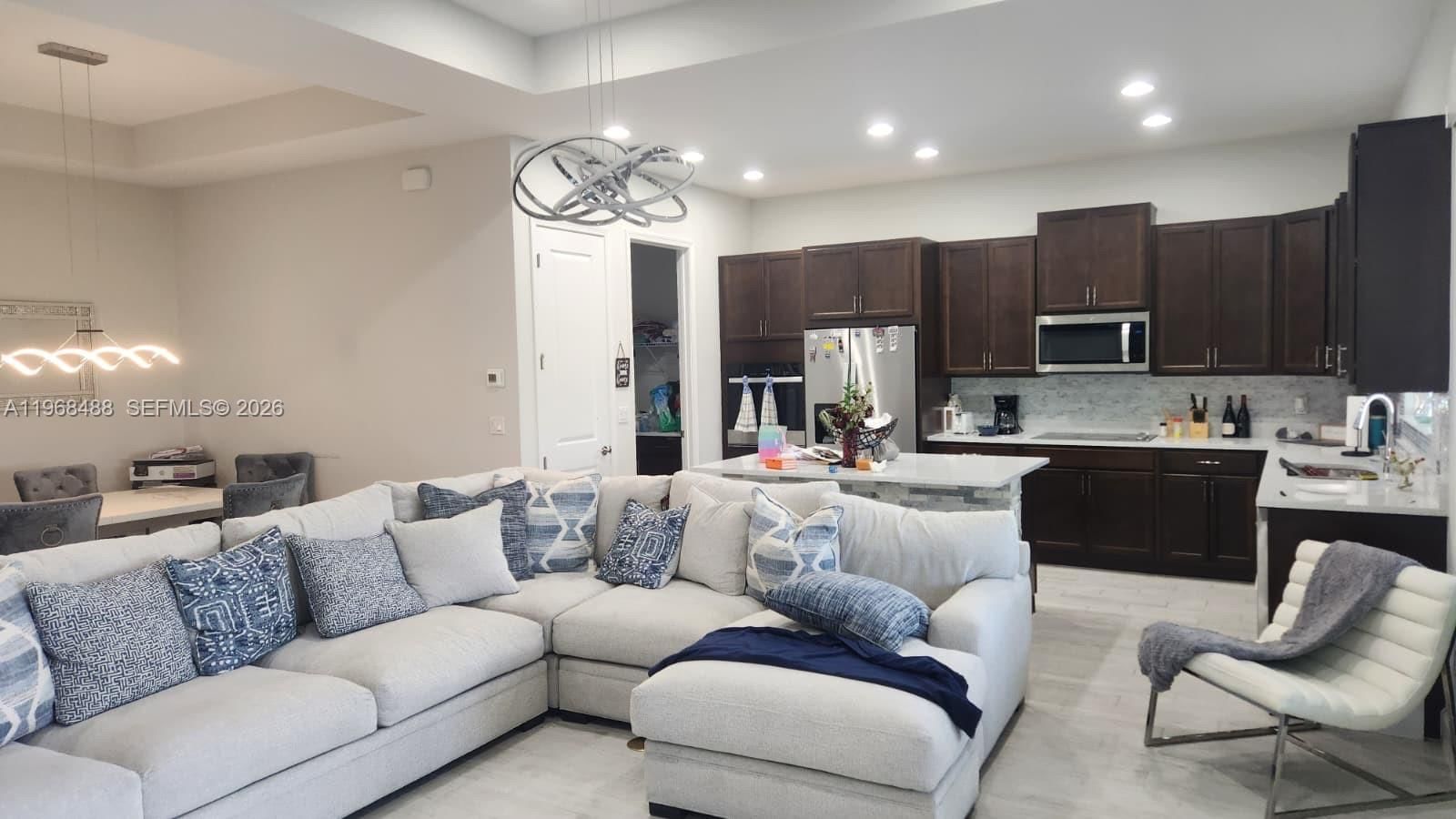 13554 Spruce Pine Dr - 2