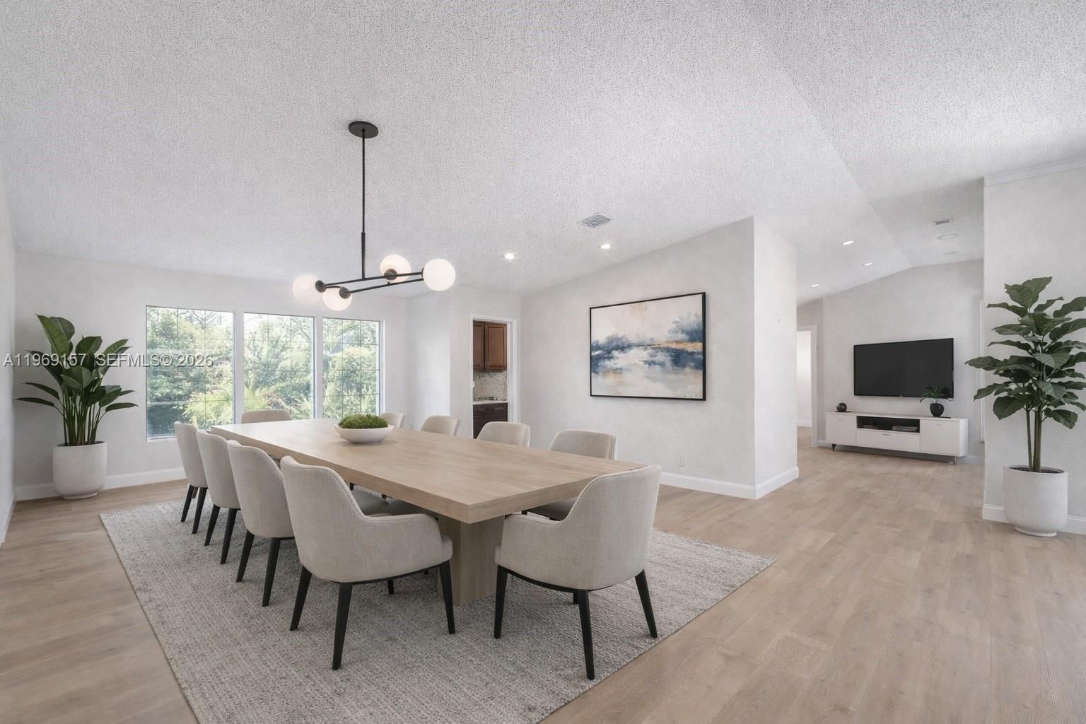 3280 Huntington - 16