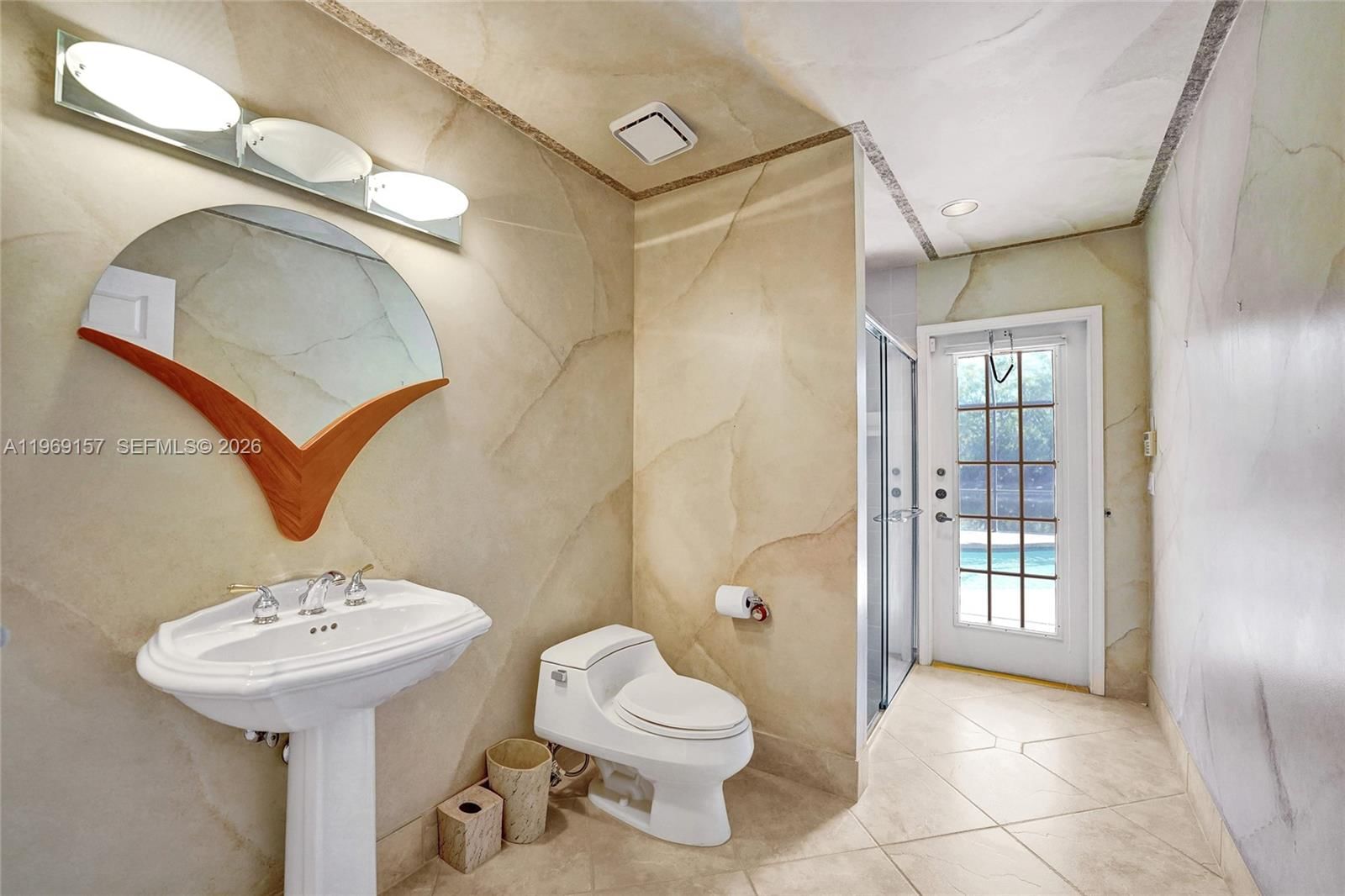 3280 Huntington - 23