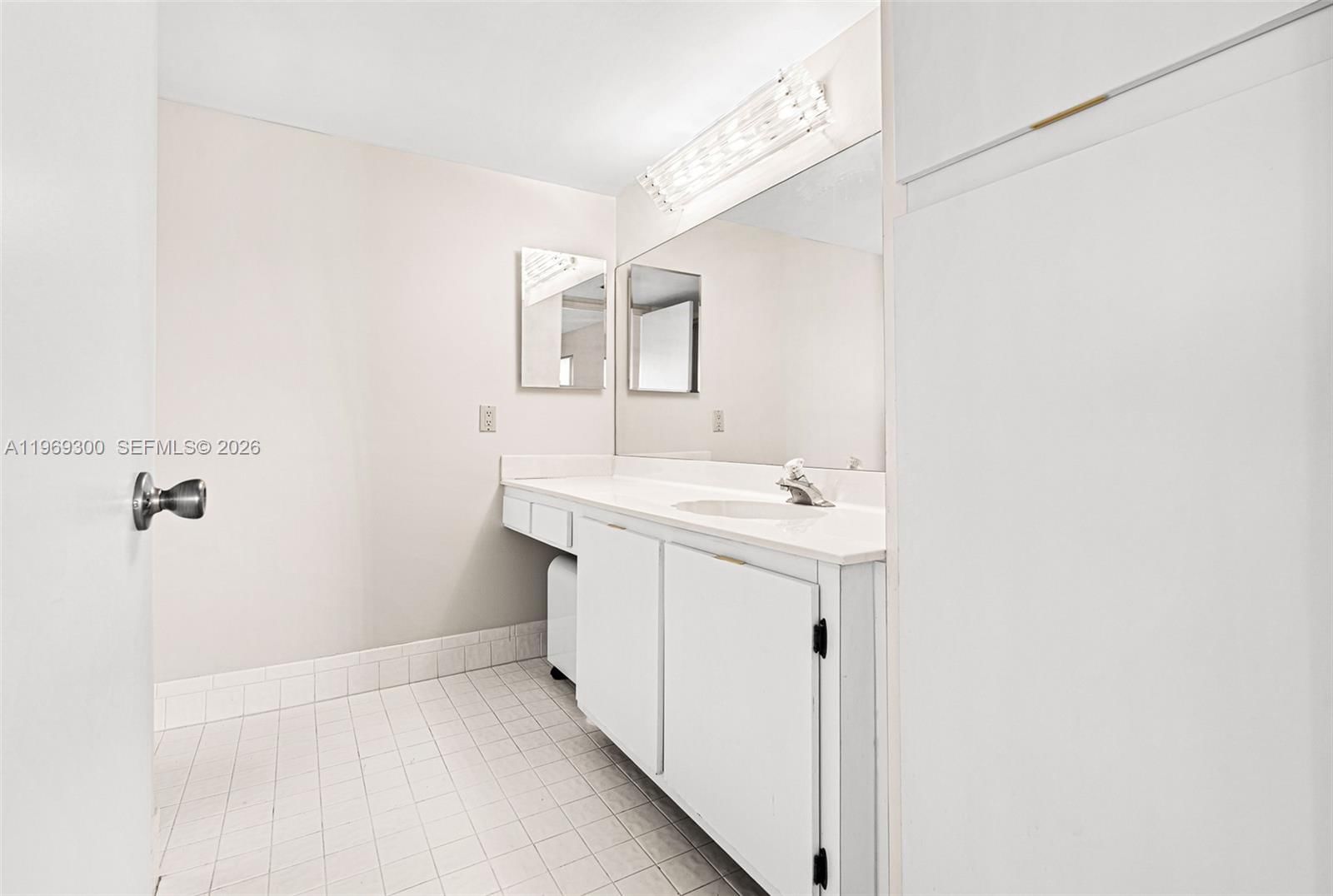 6093 Pointe Regal Cir, Unit 210 - 28