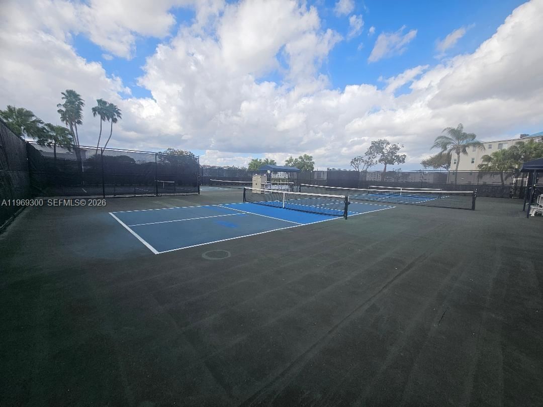 6093 Pointe Regal Cir, Unit 210 - 38