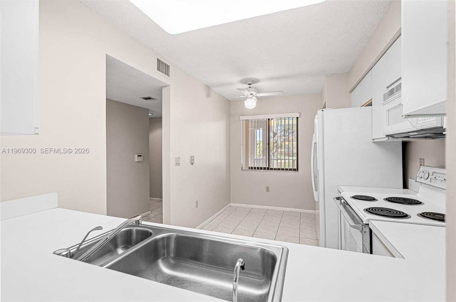 6093 Pointe Regal Cir, Unit 210 - 9