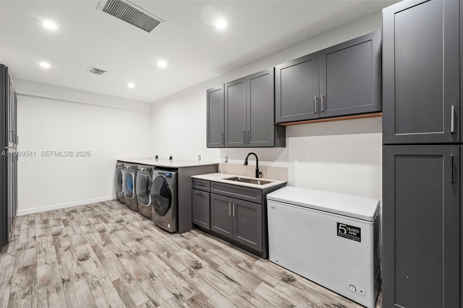 2625 SW 148th Ave - 45