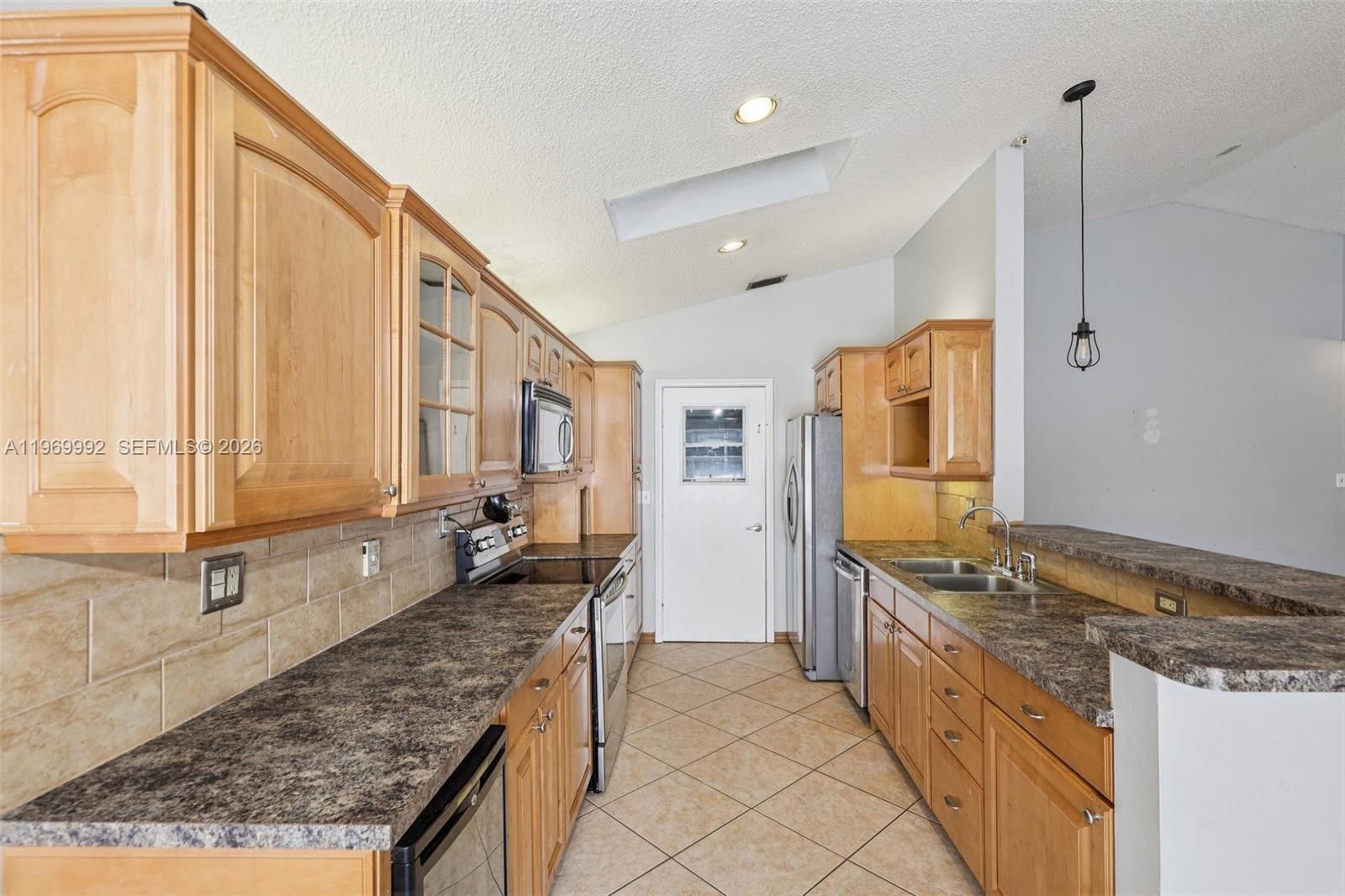 9700 SW 59TH ST - 15