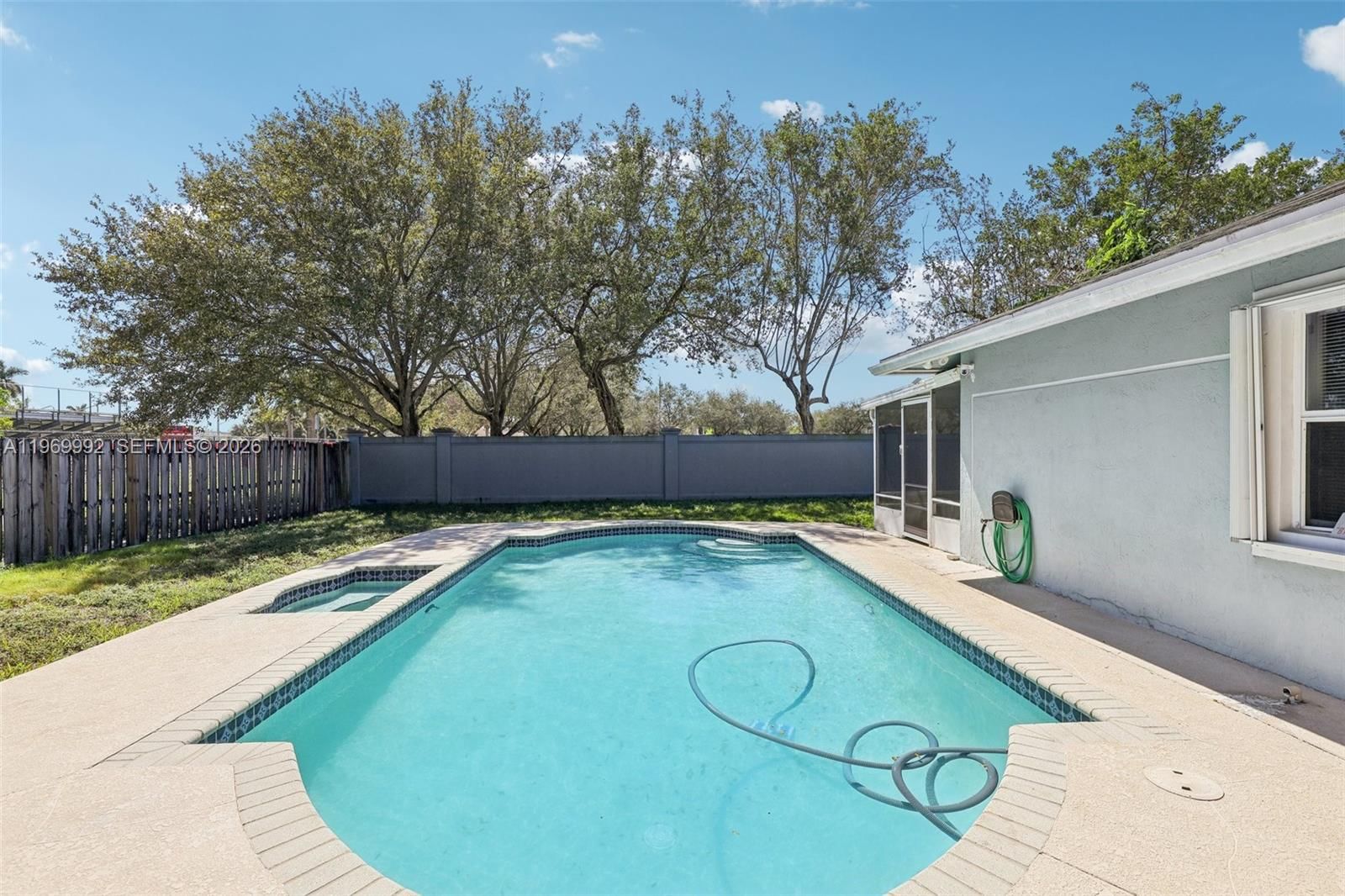 9700 SW 59TH ST - 41