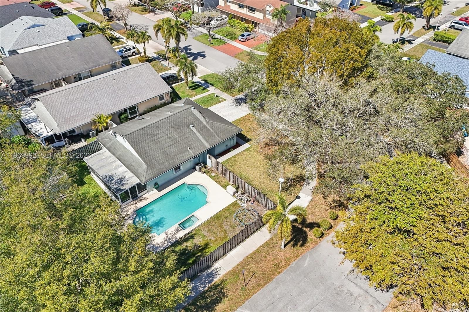 9700 SW 59TH ST - 50