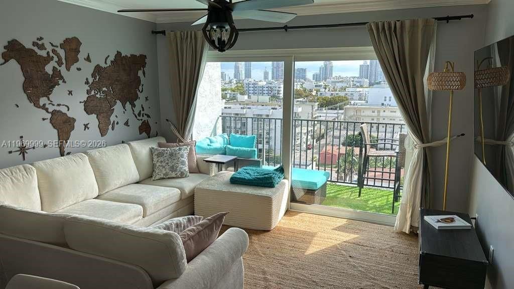 1345 W AVE, Unit 903 - 1