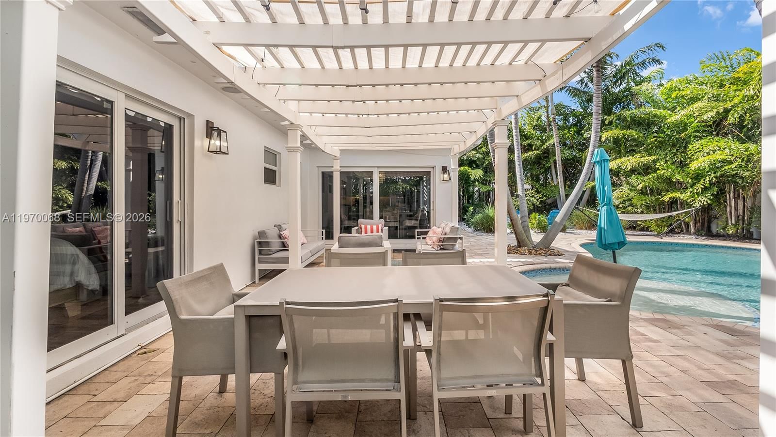 2037 WINDWARD DR - 10