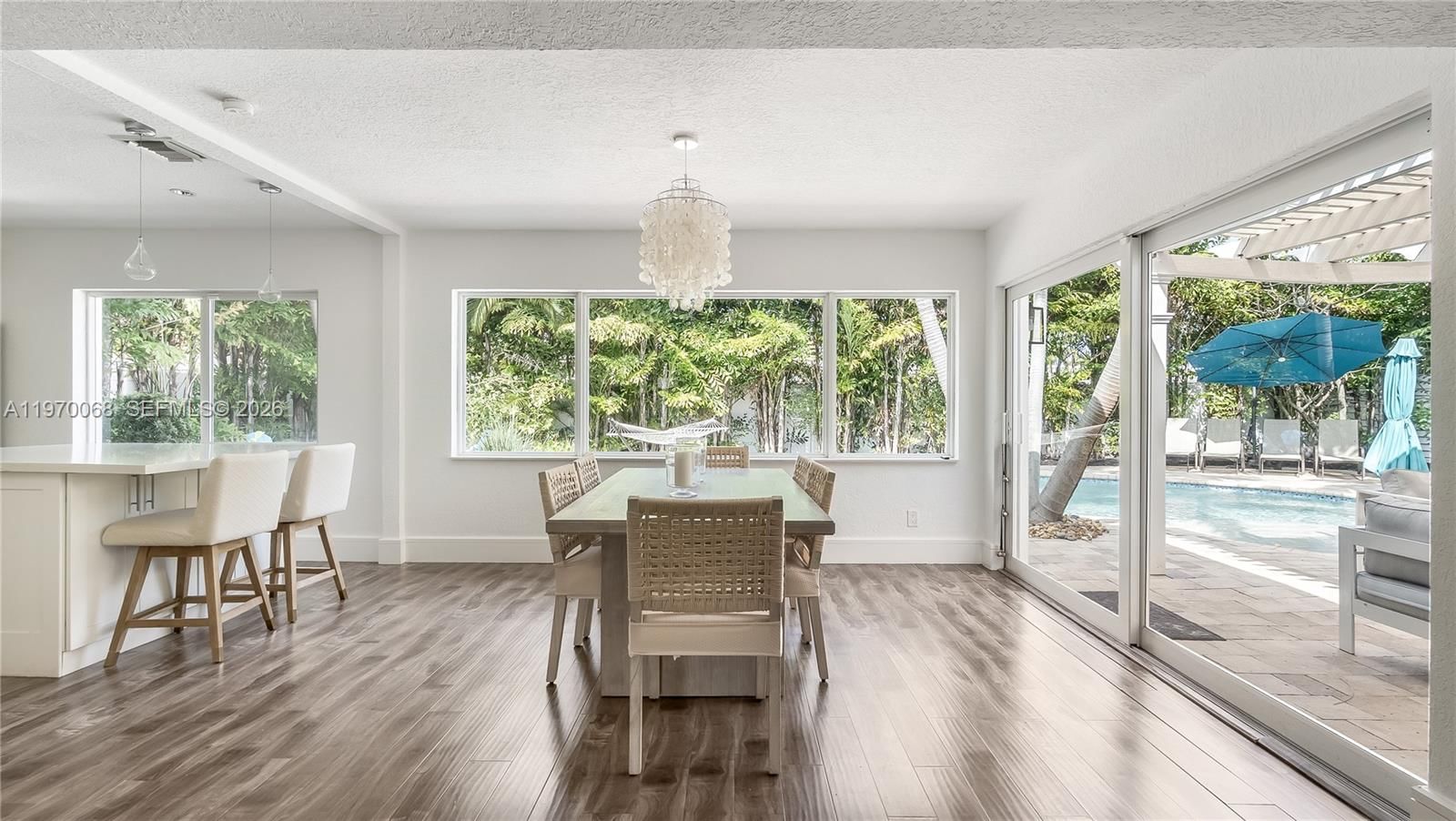 2037 WINDWARD DR - 11