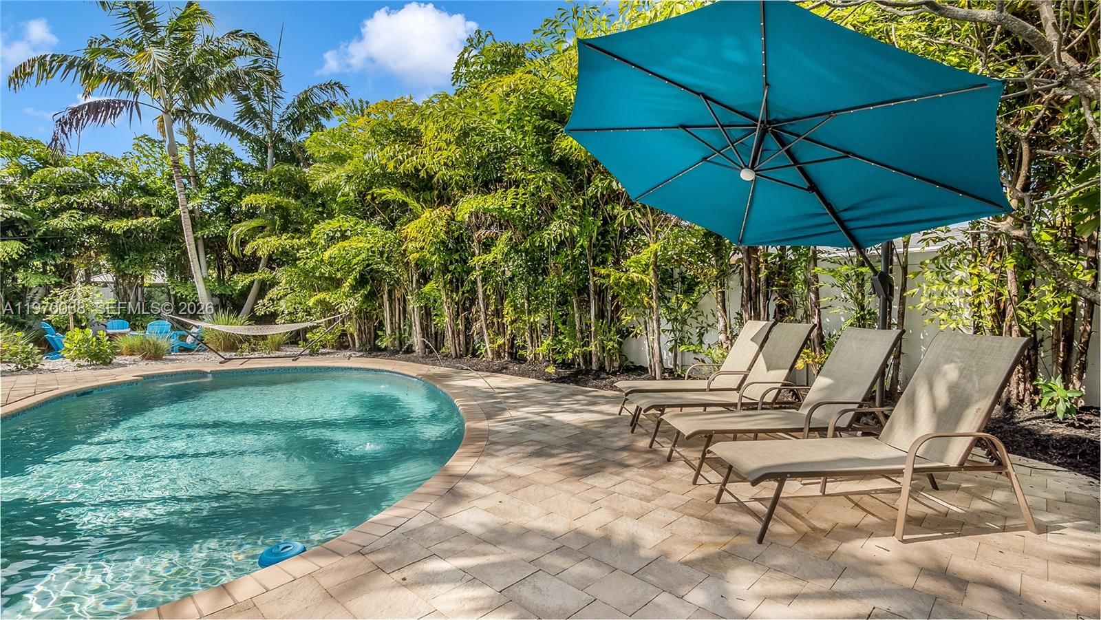 2037 WINDWARD DR - 42