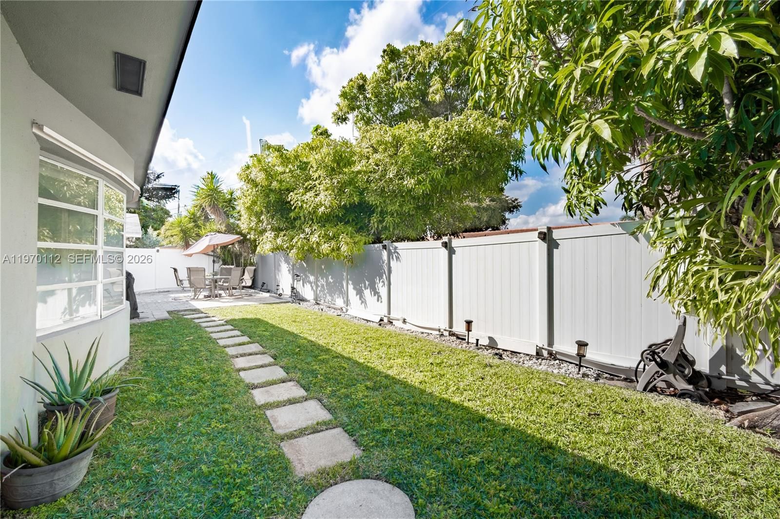 2121 NE 62nd St - 23