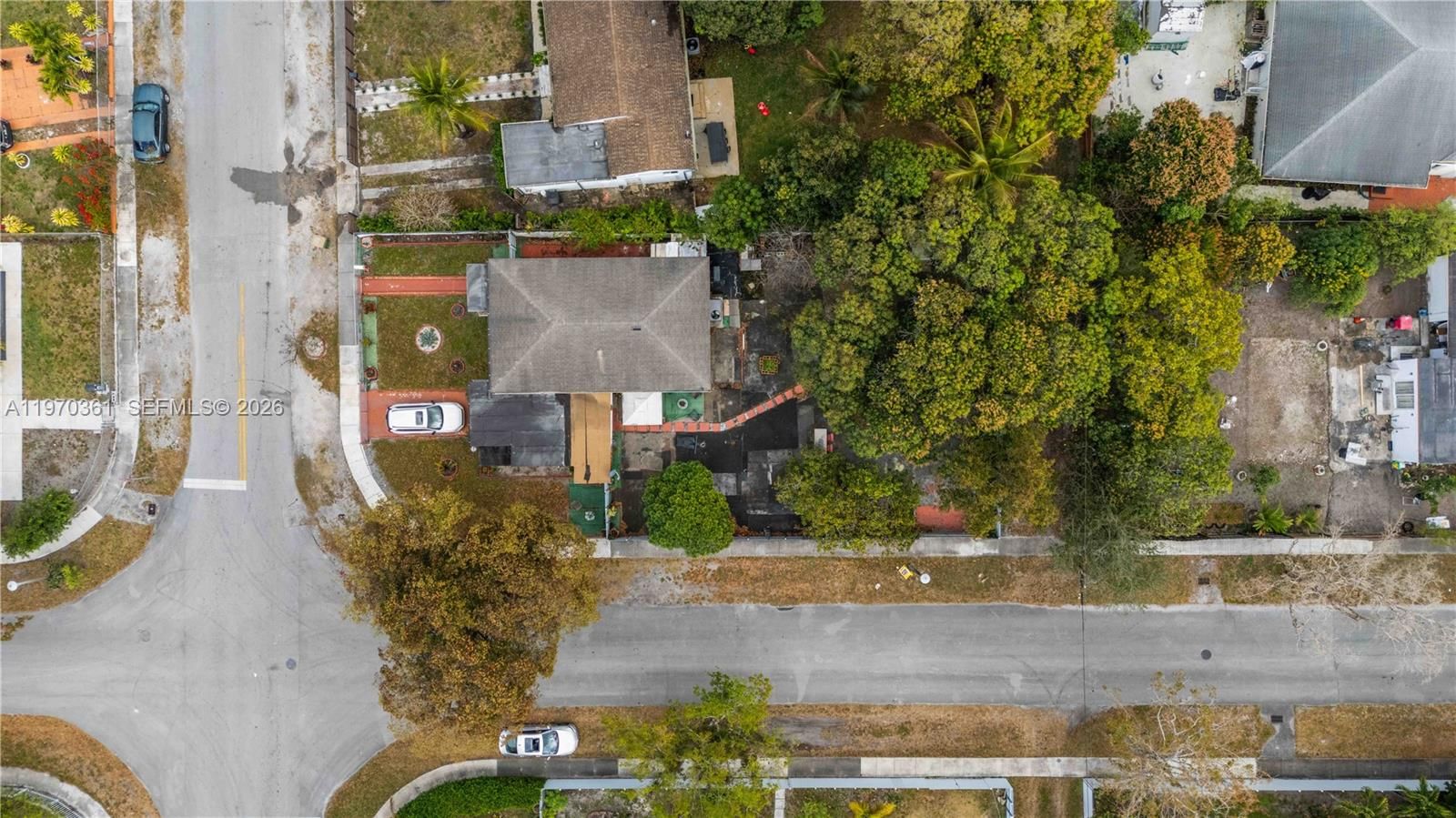 380 NW 133rd St - 36