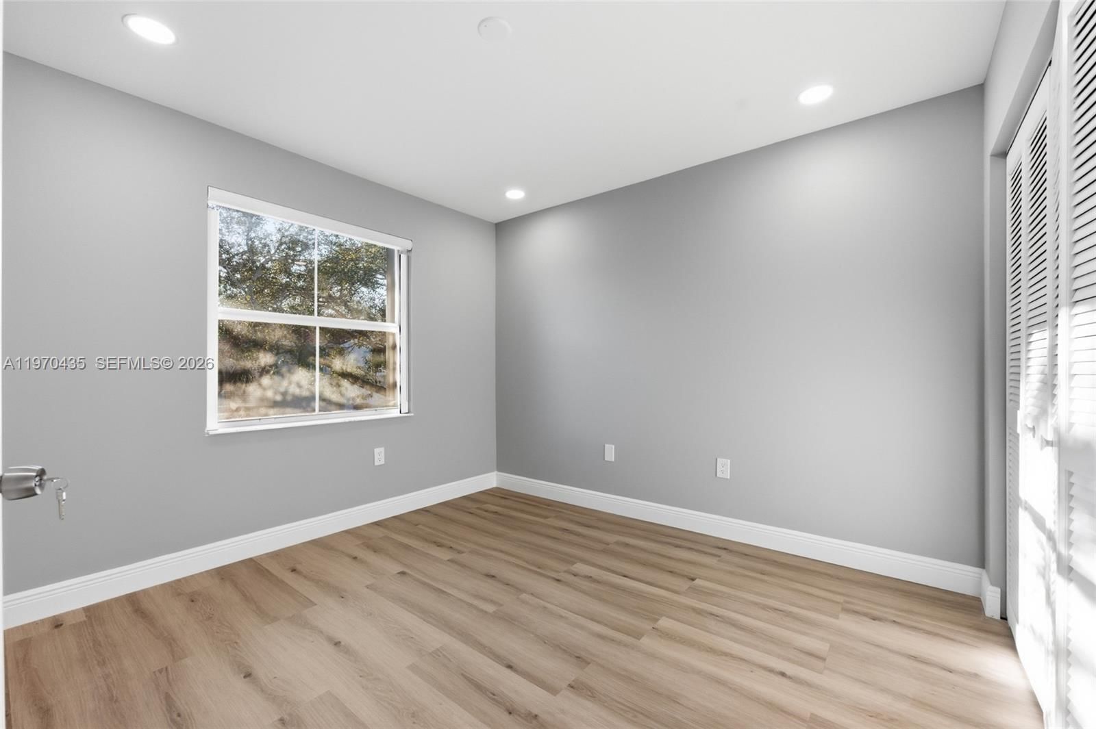 4055 FERN FOREST RD - 24