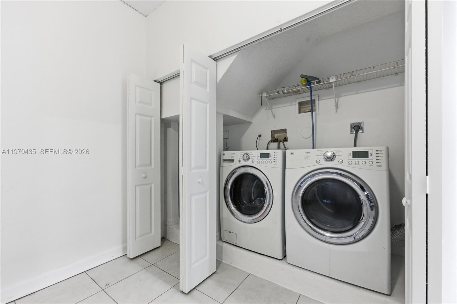 4055 FERN FOREST RD - 25