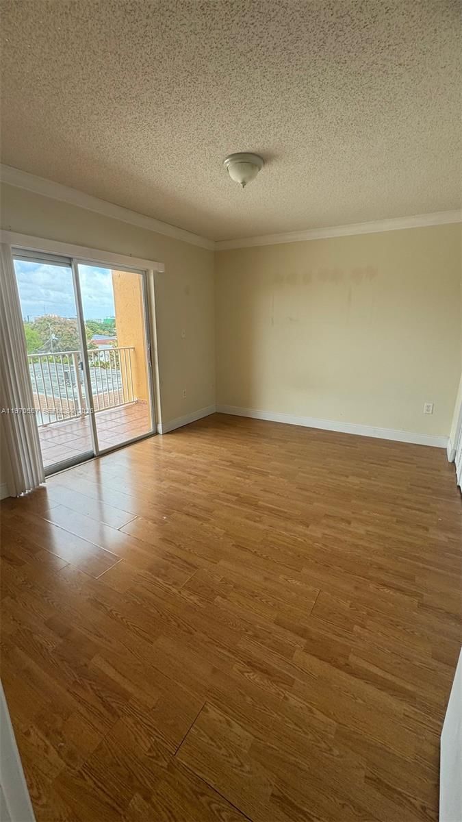 2441 SW 31st Ave, Unit 303 - 13