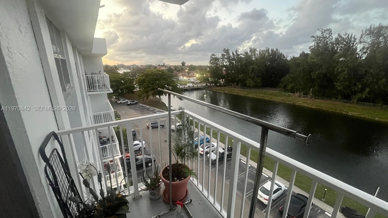 16465 NE 22nd Ave, Unit 609 - 14