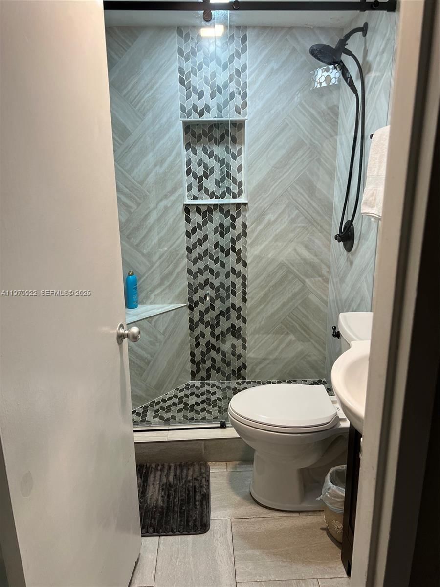 4040 GALT OCEAN DR, Unit 511 - 23