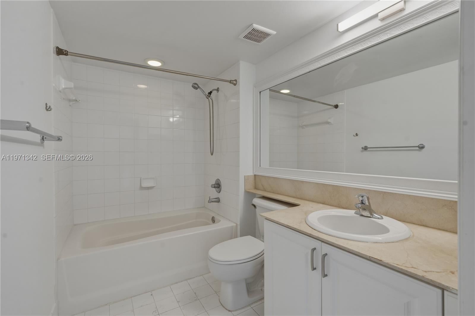 1155 BRICKELL BAY DR, Unit 1107 - 7