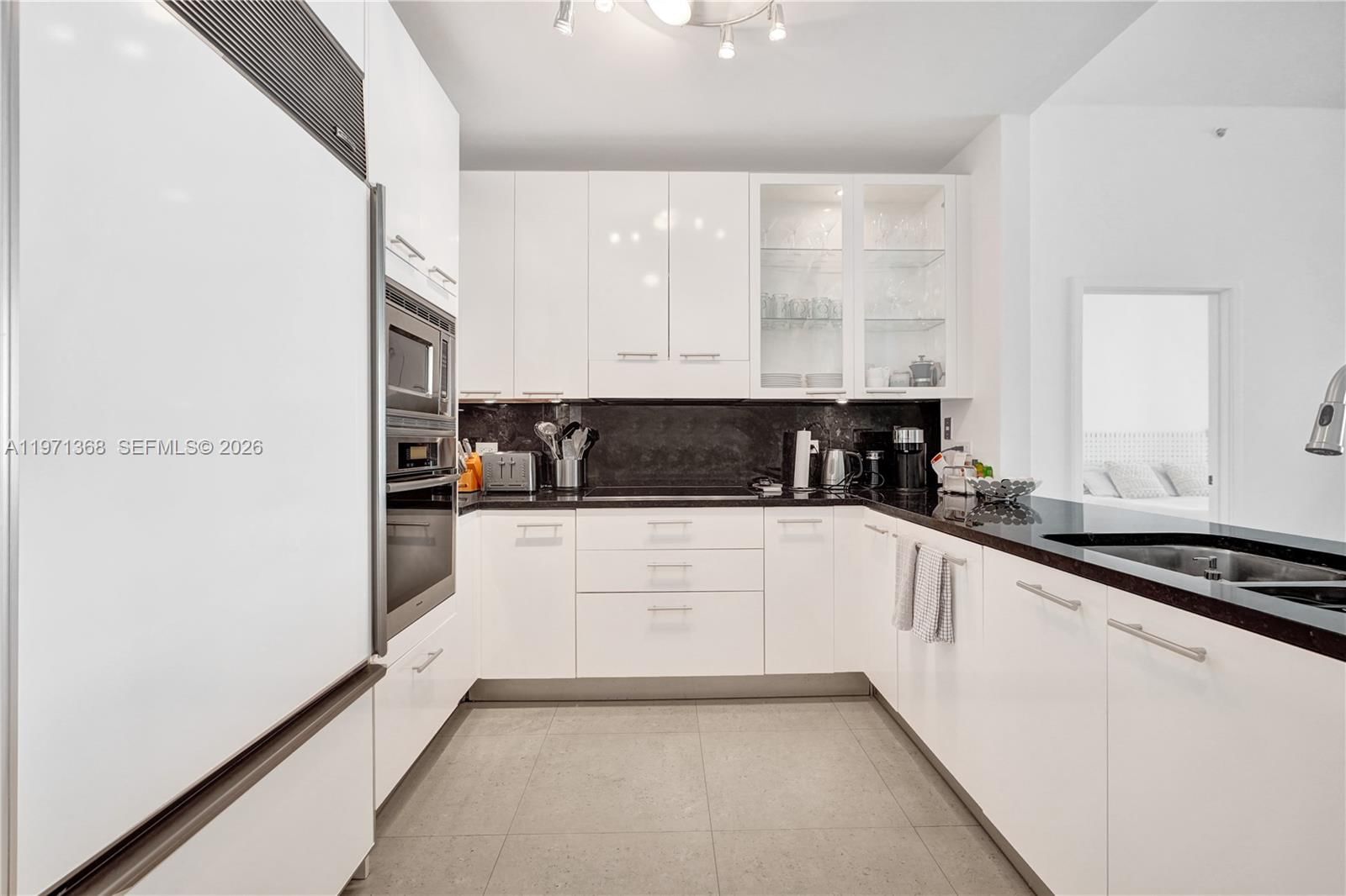 6799 COLLINS AVE, Unit 201 - 4