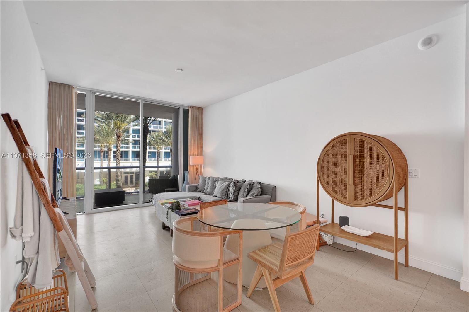 6799 COLLINS AVE, Unit 201 - 6